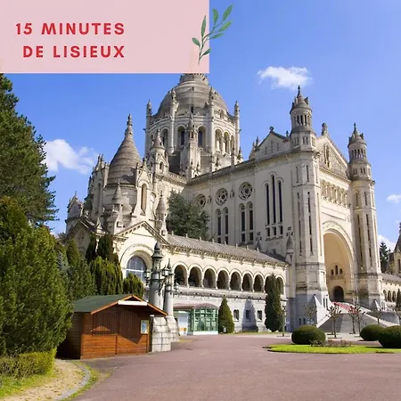 Jungle - Jardin, Netflix Et Parking - Le Manoir Aux Pommes *