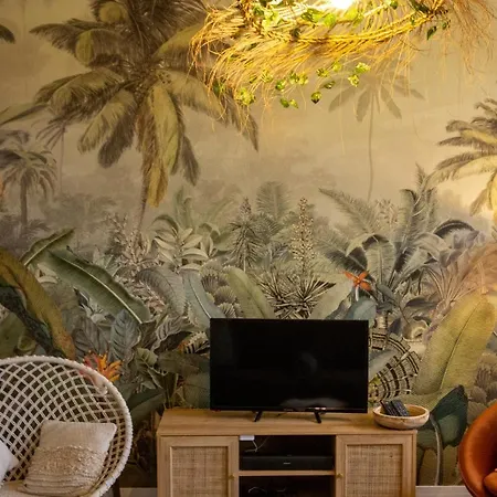 Jungle - Jardin, Netflix Et Parking - Le Manoir Aux Pommes Apartment *