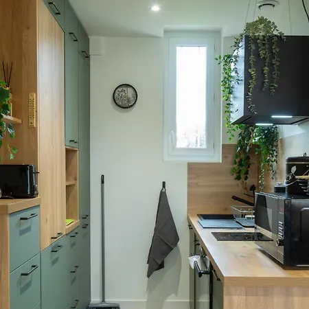 Jungle - Jardin, Netflix Et Parking - Le Manoir Aux Pommes * Orbec