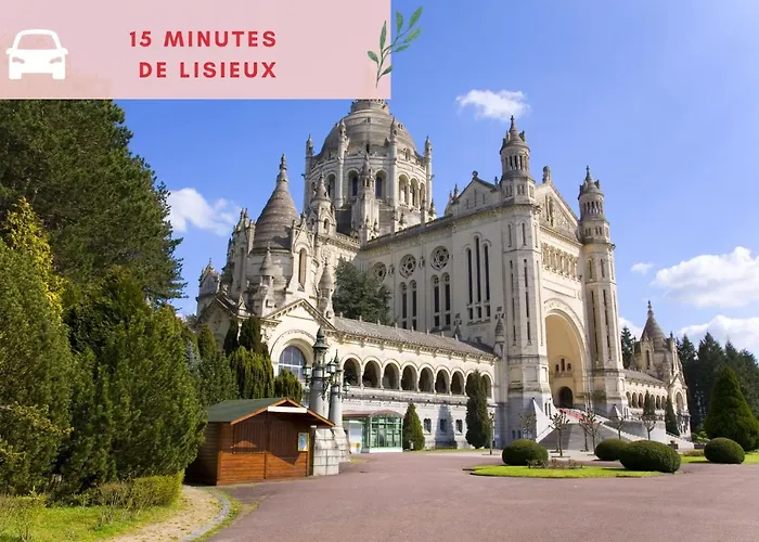 Jungle - Jardin, Netflix Et Parking - Le Manoir Aux Pommes *