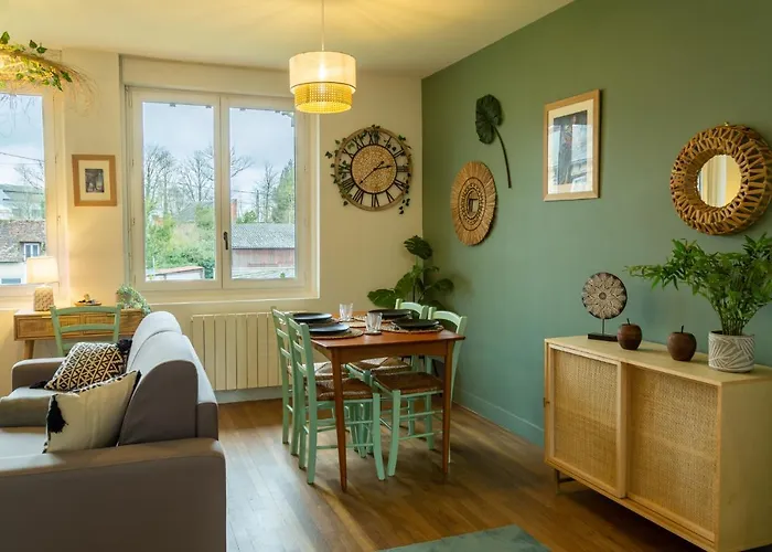 Jungle - Jardin, Netflix Et Parking - Le Manoir Aux Pommes شقة